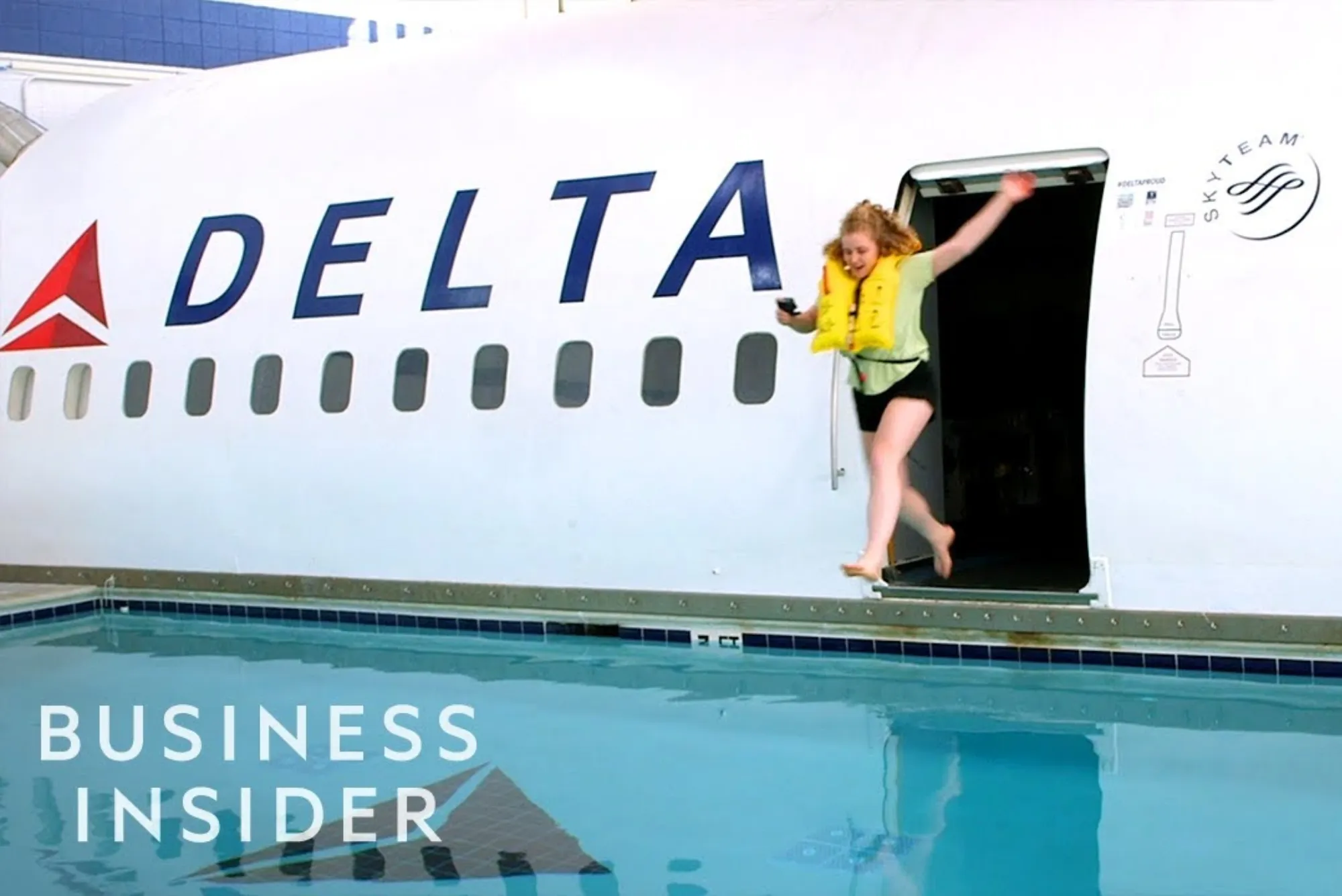 9/4 Delta Attendants Career