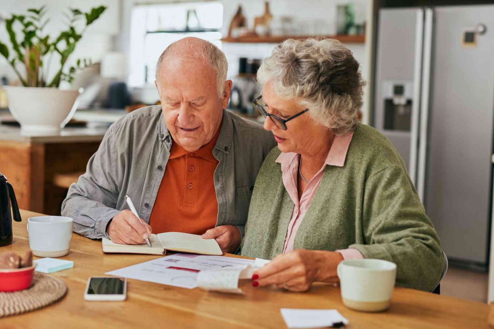 Best Ways to Save Money Without Feeling Restricted