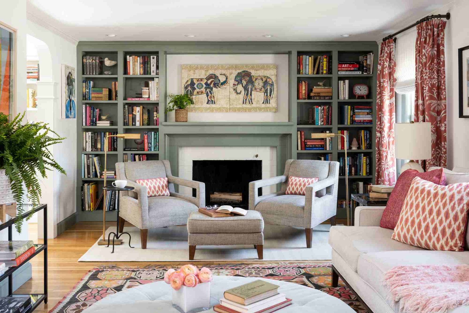 How to Decorate a Modern Home Without Overcrowding